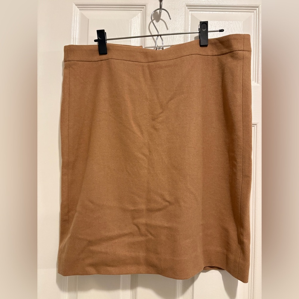 J.Crew tan wool pencil skirt NWT Size 12